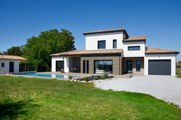 Choisir entre une maison à un étage et une maison à deux étages à Toulouse